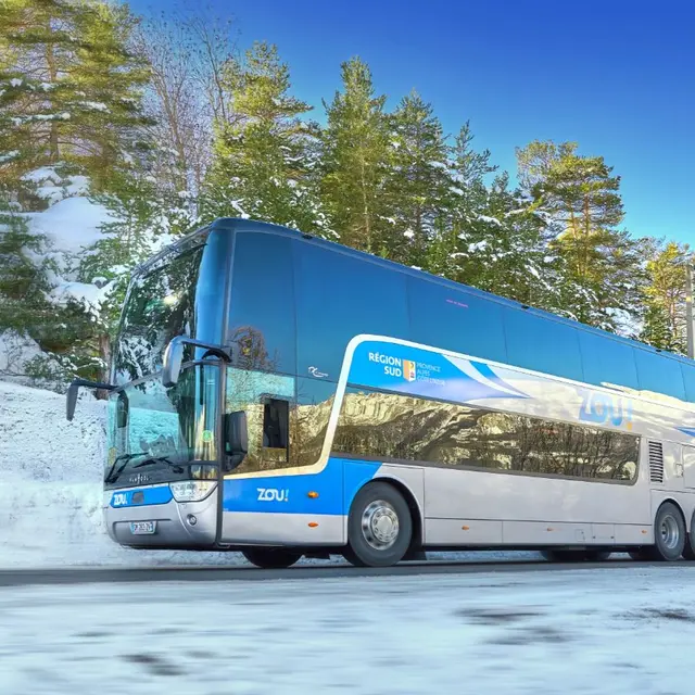 La Neige en Bus