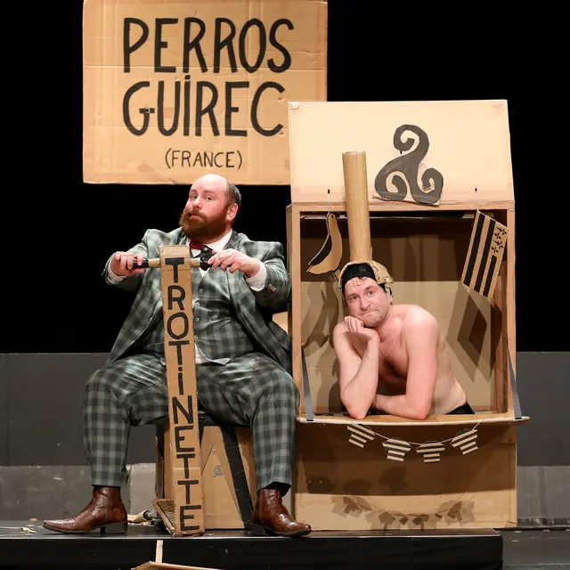 Spectacle - Les gros patinent bien_La Couarde-sur-Mer