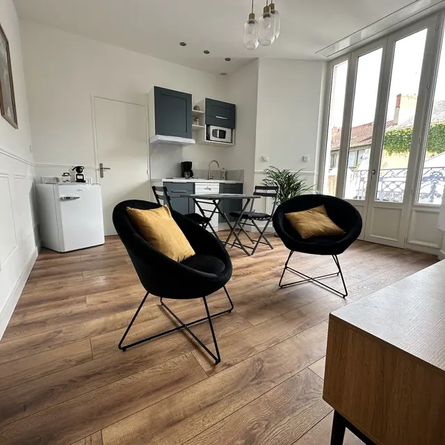 Le Petit Albert_Vichy