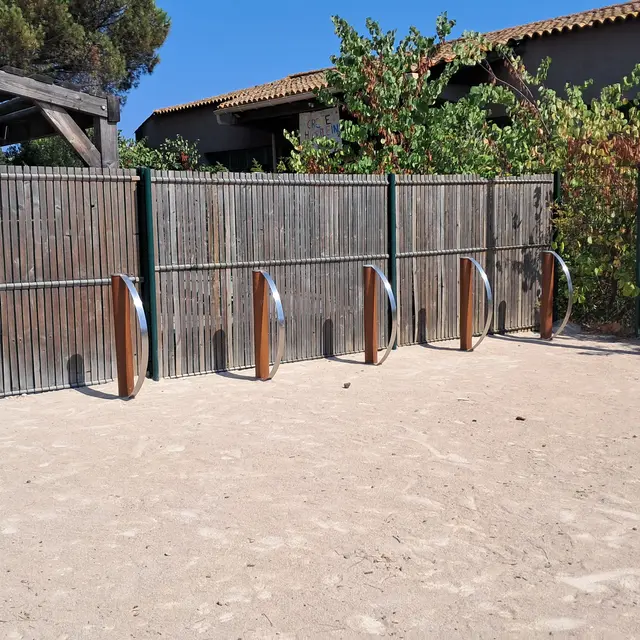 Parking à vélo - Parc Plein Soleil_Cogolin