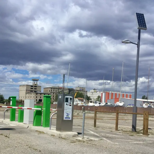 Air de Stationnement Camping-Car Park