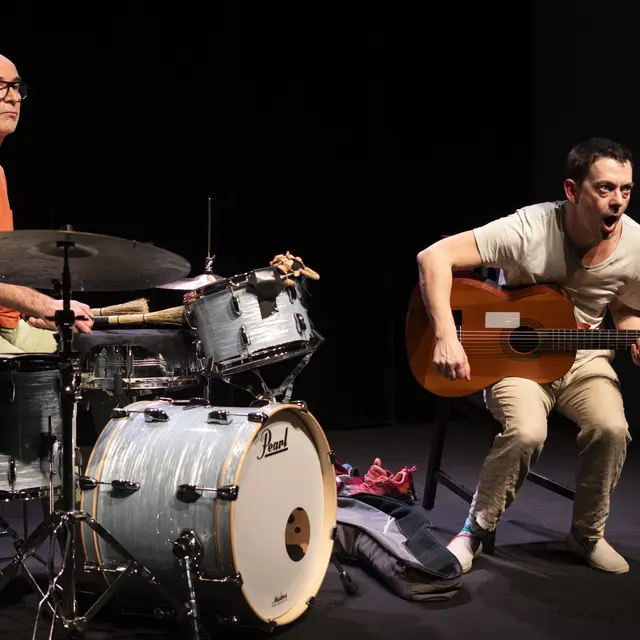 David Lafore en concert boum boum_Châteauneuf-de-Gadagne