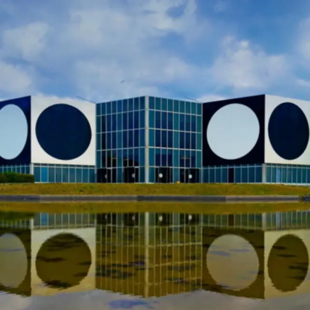 Fondation Vasarely - Visite libre des collections permanentes + expositions_Aix-en-Provence