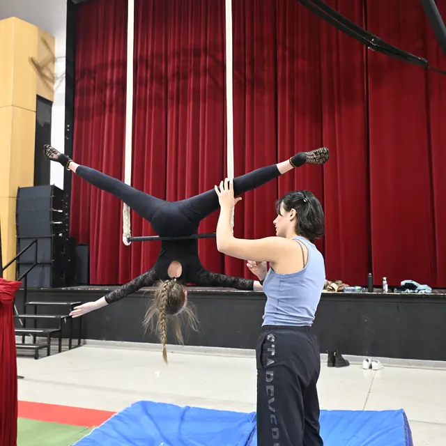Initiation aux arts du cirque