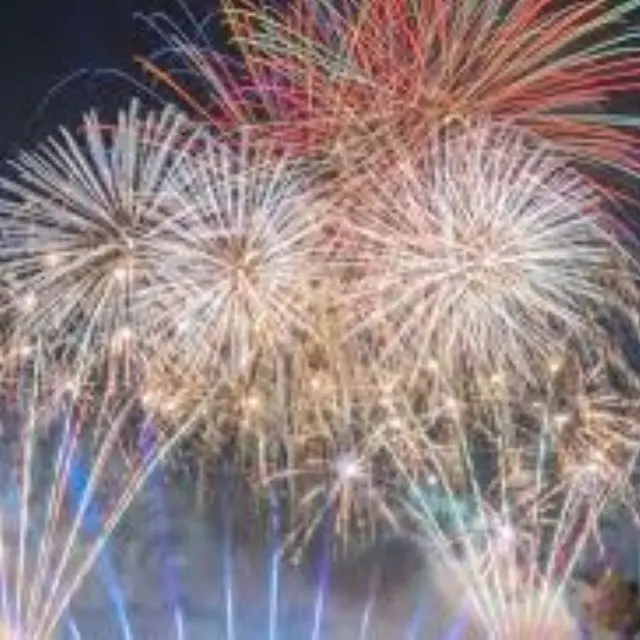 Bal et feu d'artifice_Isola 2000