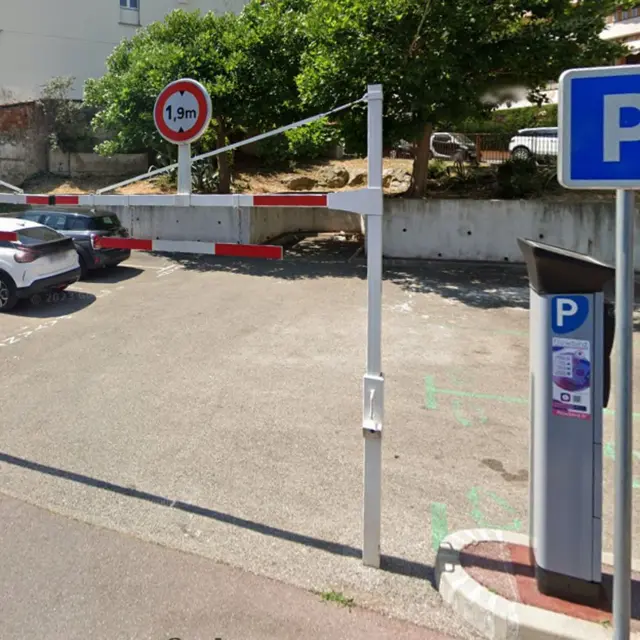 Parking Grignan