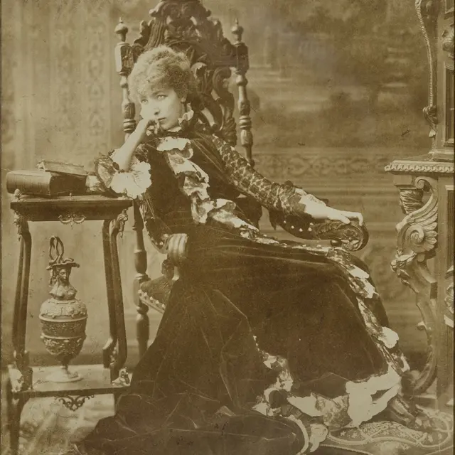 Théâtre de salon Sarah Bernhrardt : quand même !_Évian-les-Bains