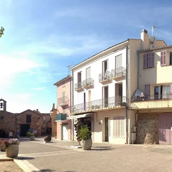 Place Alfred Perrin