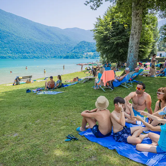 Plage Le repaire du Pré Argent - Lac d'Aiguebelette