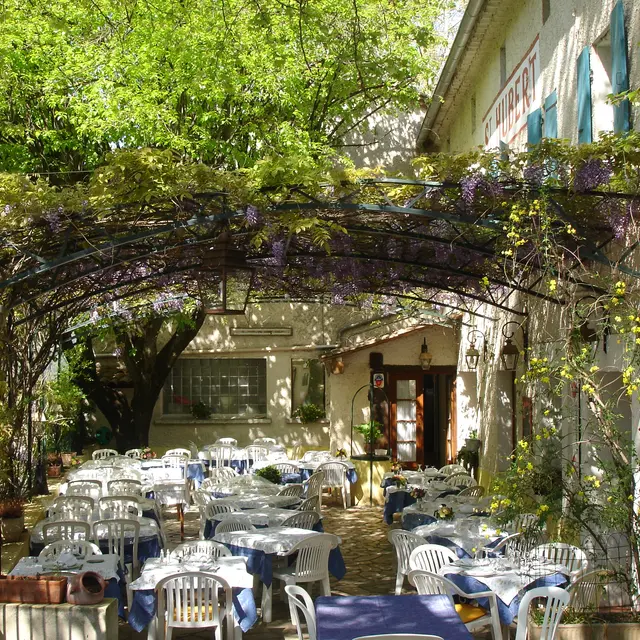 Restaurant le Saint-Hubert