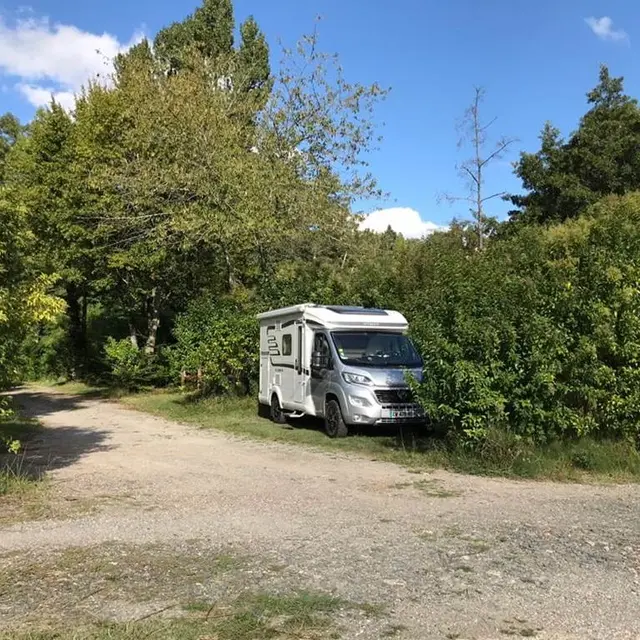 aire camping car laguépie