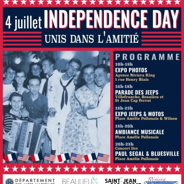 Parade de Jeeps anciennes dans le village_Saint-Jean-Cap-Ferrat