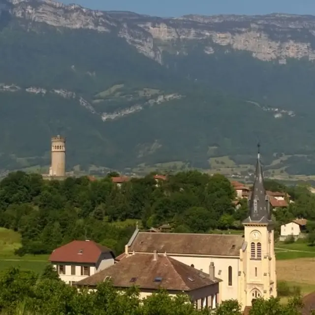 Village et Tour d'Avalon