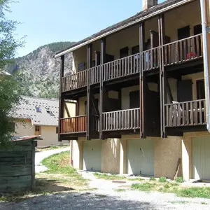 Le Cristol vue de dehors