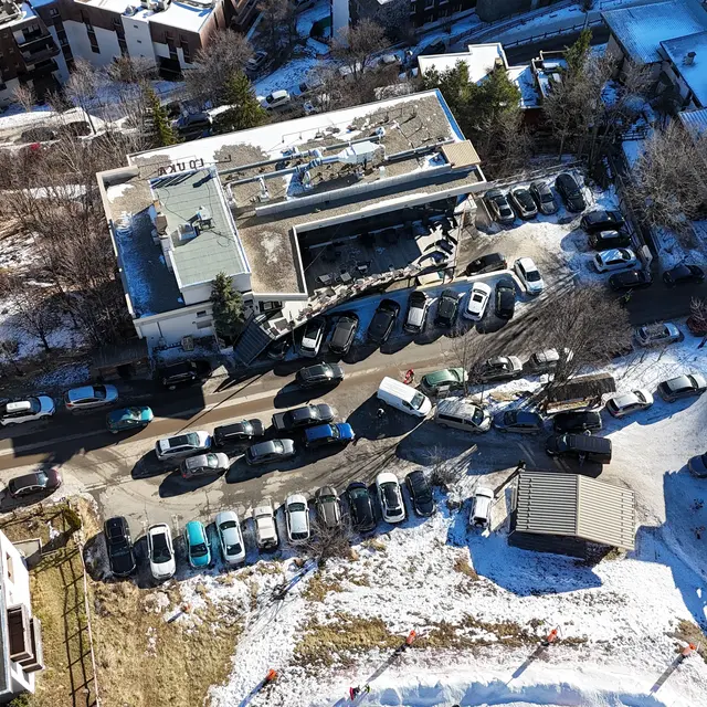 Parking des Clapiers_Pra Loup 1600