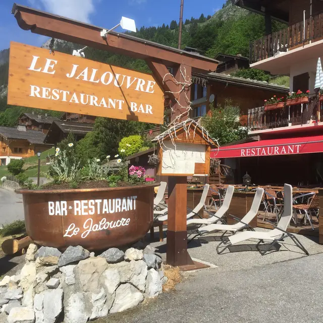 Bar restaurant le Jalouvre au Grand-Bornand
