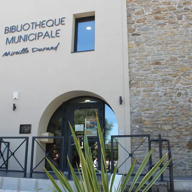 Bibliothèque Municipale Mireille Durand