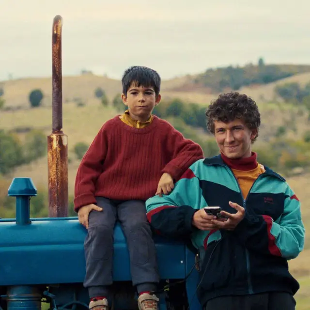 Le garçon qui faisait danser les collines_Arles