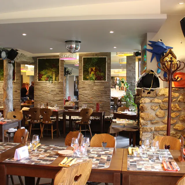 Restaurant - Auberge la Croix de Fer - Riom