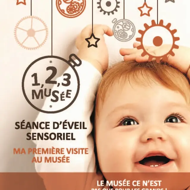 Bébé au Musée