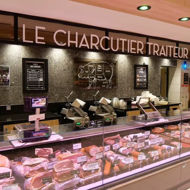 TRAITEUR