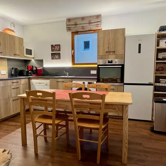 Appartement 6 personnes - Le pin cembro n°715_Arvieux