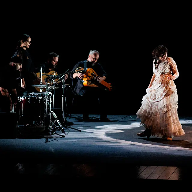 Danse - Maria Moreno O../O../.O/O./O._Ollioules