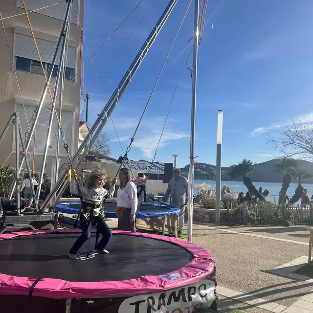 Trampoline_Saint-Cyr-sur-Mer