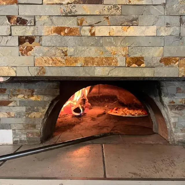 Pizzeria à Salignac