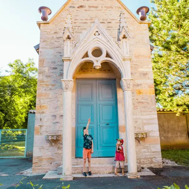 Visite de la chapelle du Clos de l'hôpital et de l'apothicairerie de l'Hôtel-Dieu de Thoissey_Thoissey