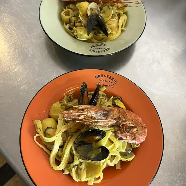 Bar du marché_Arles