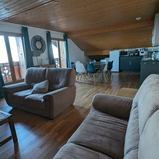 Appartement dans résidence – 110 m² – 3 chambres – Mr Loisel