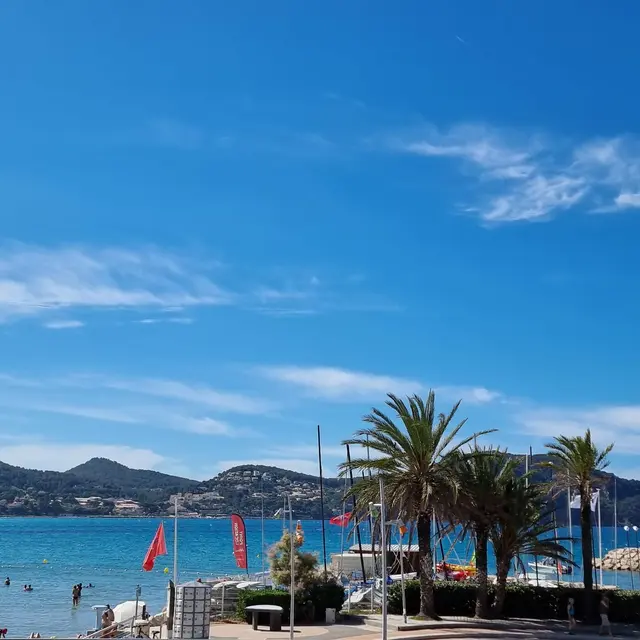 Vue mer du Balcon les Pieds dans l'eau