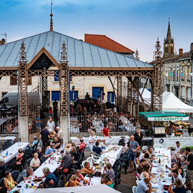 Marché gourmand à Bourg-de-Visa_Bourg-de-Visa