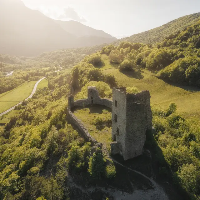 Château fort de Saint-Firmin-en-Valgaudemar