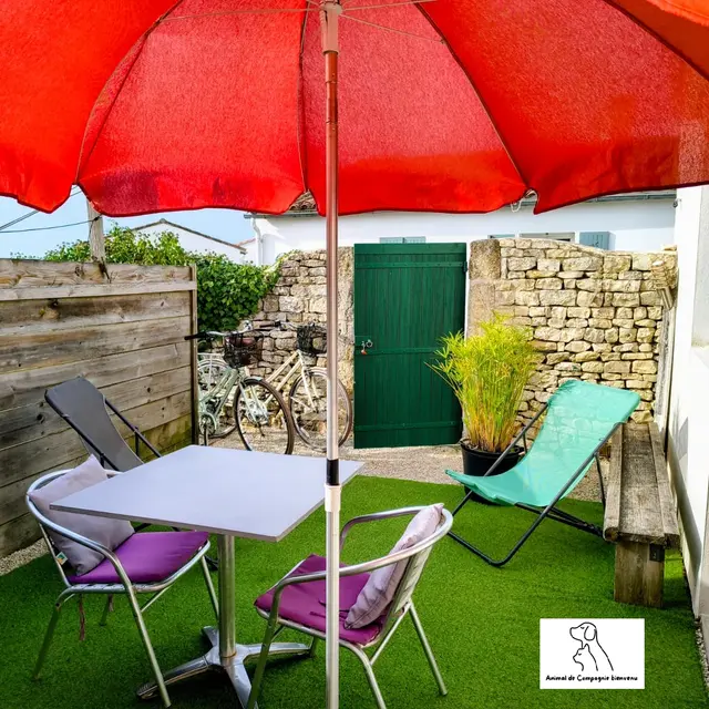 Terrasse Sud Ouest ombragée