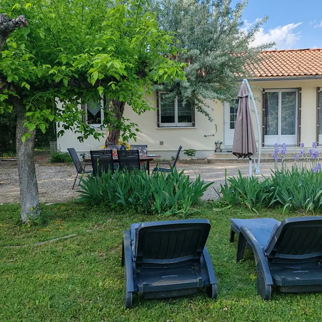 Meublé Poumier_Jonquières