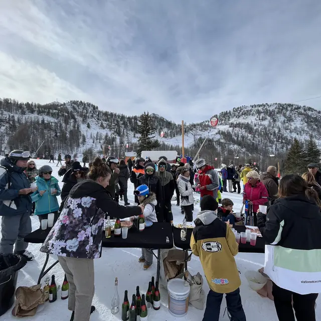 Apéritif du Nouvel An d'Isola 2000_Isola 2000