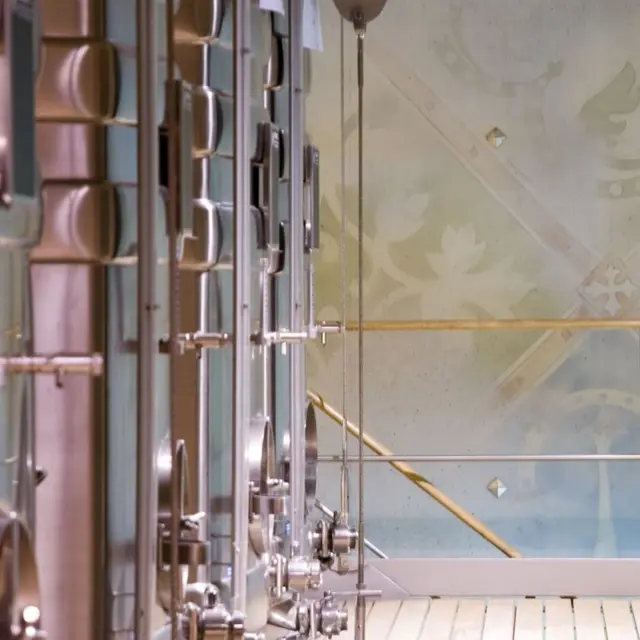 Visite de la cave - Chêne Bleu_Crestet