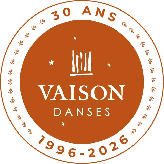 “Euphoria” par le Groupe Karol Karol - Vaison Danses au théâtre du Nymphée Léonard Gianadda_Vaison-la-Romaine