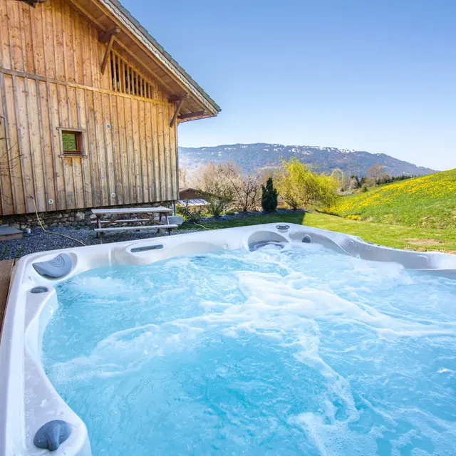 Jacuzzi extérieur