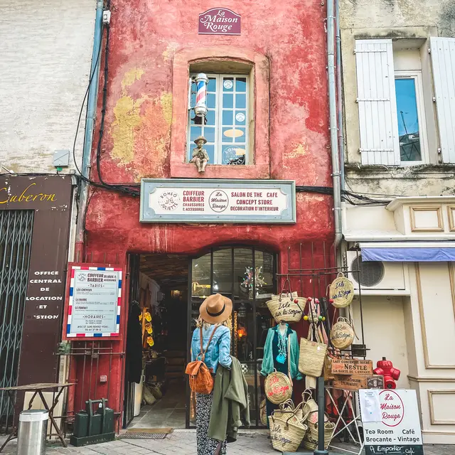 La Maison Rouge