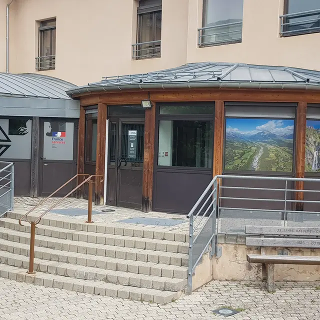 Maison France Services St Bonnet_Saint-Bonnet-en-Champsaur