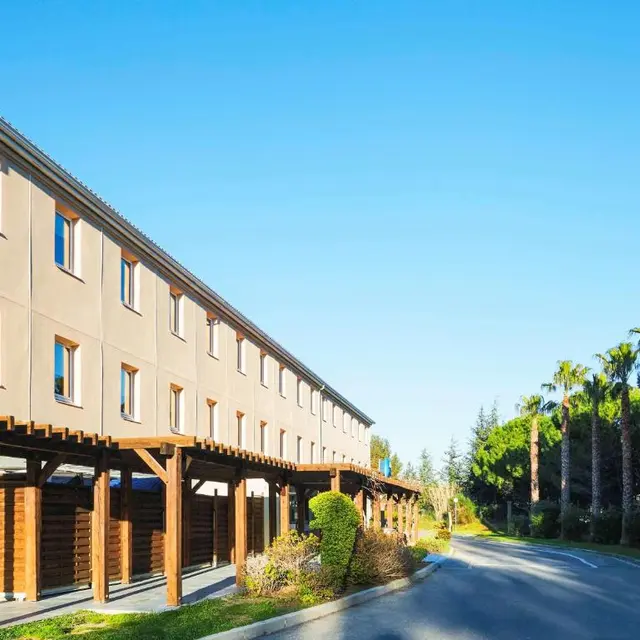 Logis Hôtel de Port d'Alon_Saint-Cyr-sur-Mer