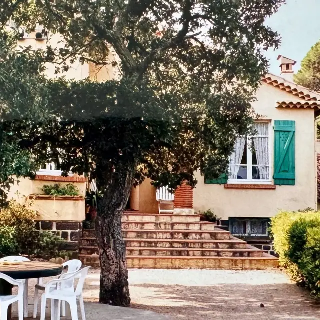 Mas Aqui Sian Ben 3 épis - Mme Bonnaud_Saint-Tropez
