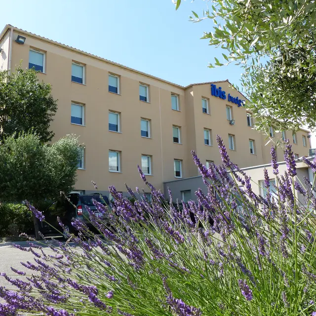 Hotel Ibis Budget la Valentine