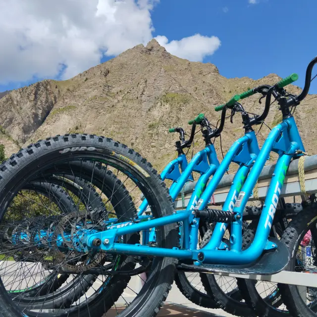 Chastan Sport - Randonnée trottinette Tout Terrain et location Fat Bike à assistance électrique_Crévoux
