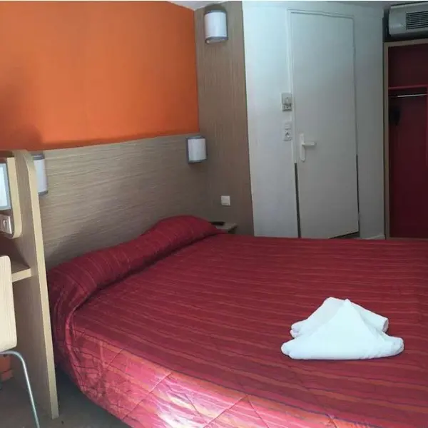 Première Classe Marseille Est La Valentine.jpg