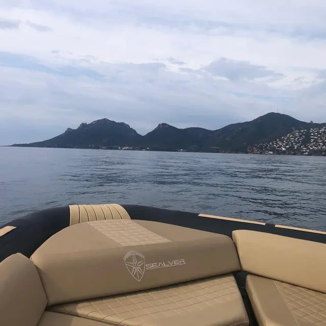 Wave Riders_Mandelieu-La Napoule