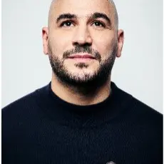 Spectacle Couleur Framboise - Mehdi Djaadi_Villard-de-Lans